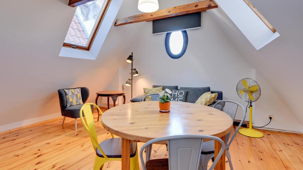 Dom & House - Old Town Swietego Ducha Apartment Gdansk Bagian luar foto